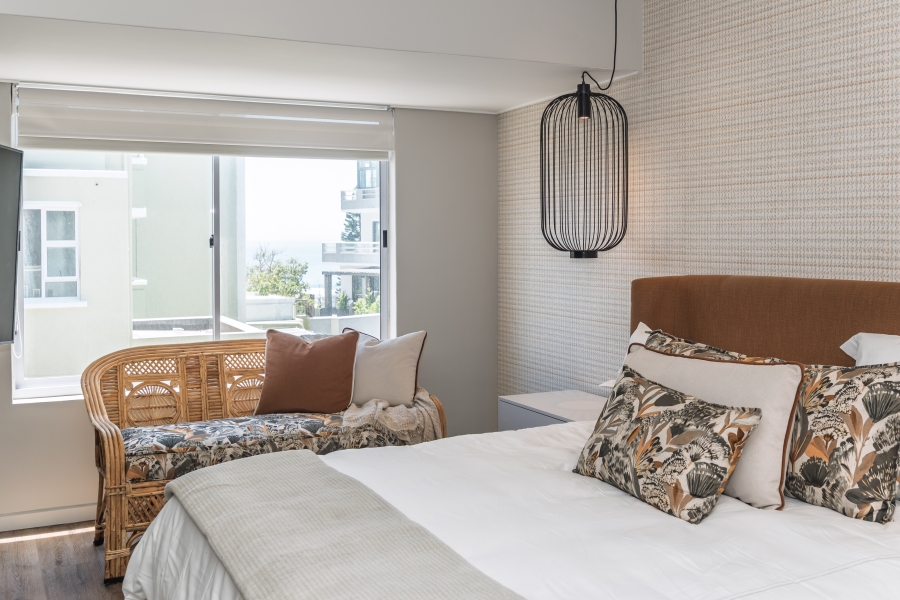 To Let 3 Bedroom Property for Rent in Sea Point Western Cape